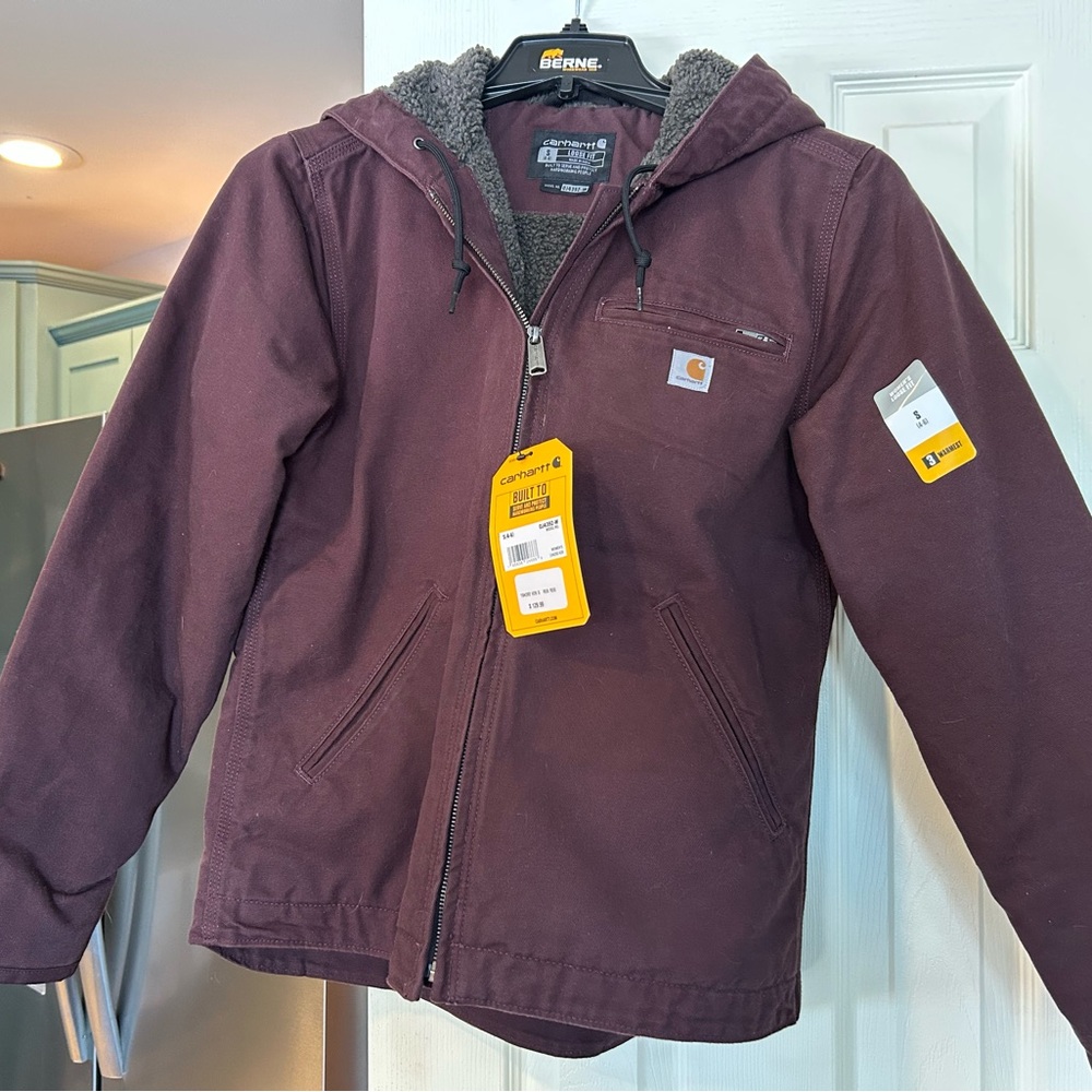Women’s Carhart Loose Duck, Sherpa lined jacket, size S (4-6), rich brown color